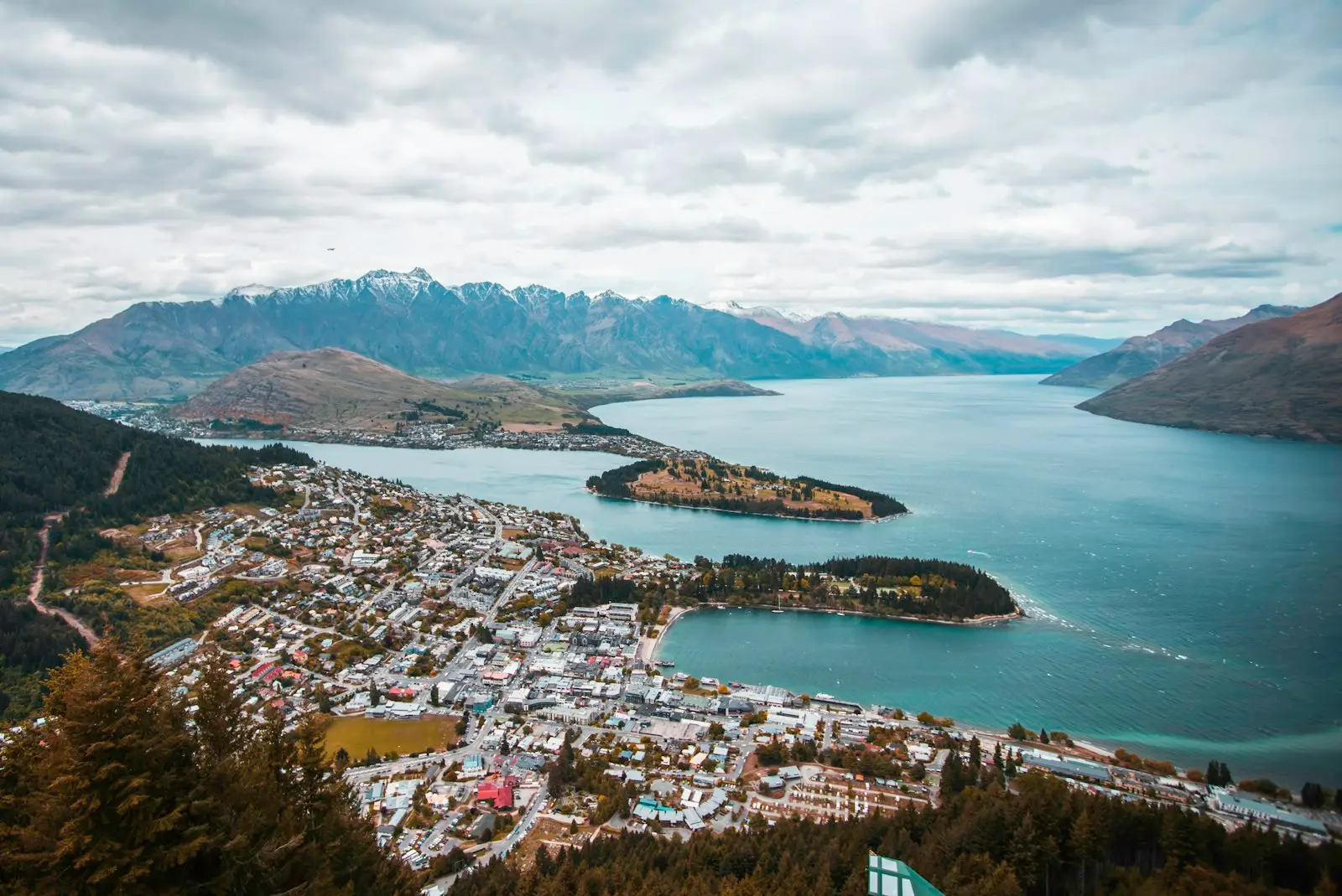 Queenstown and Lake Wakatipu seen from above